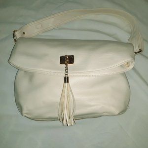 APT. 9 Leather Purse